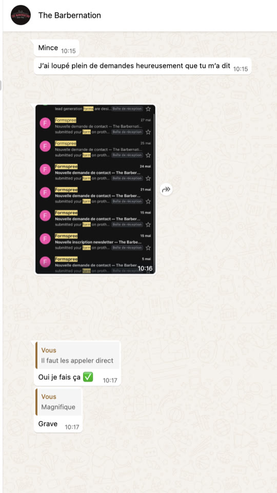 Conversation WhatsApp avec The Barbernation : le client découvre la liste des demandes de contact reçues via son site